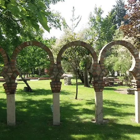 Centro San Viator אכסניה *