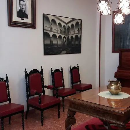 Centro San Viator 호스텔 바야돌리드