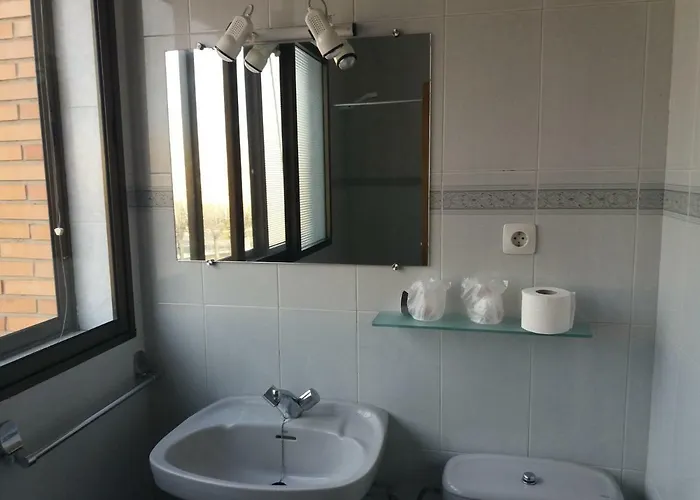 Centro San Viator Hostel *