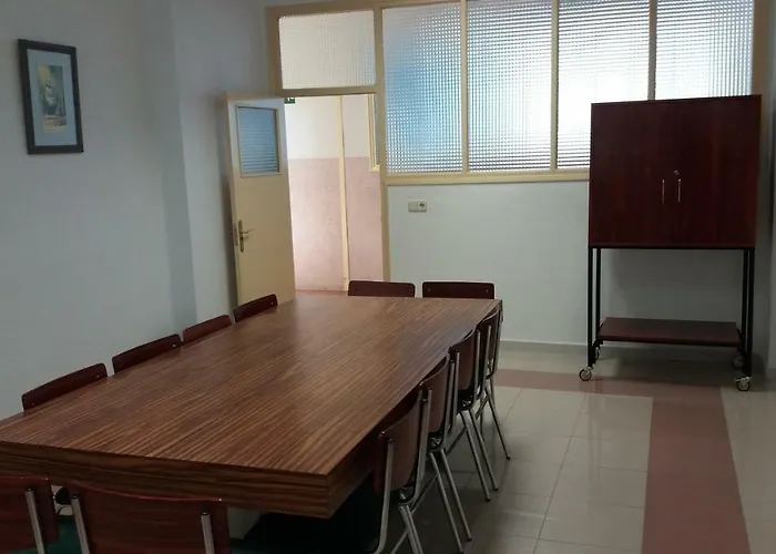 Centro San Viator Hostel *