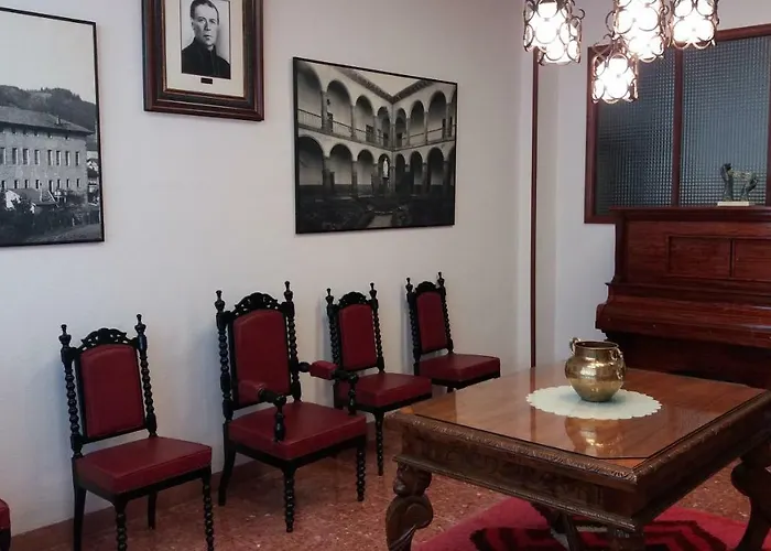 Centro San Viator 호스텔 바야돌리드